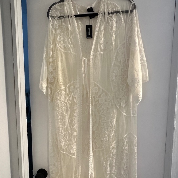 Cream Kimono/Cover Up - Picture 1 of 2